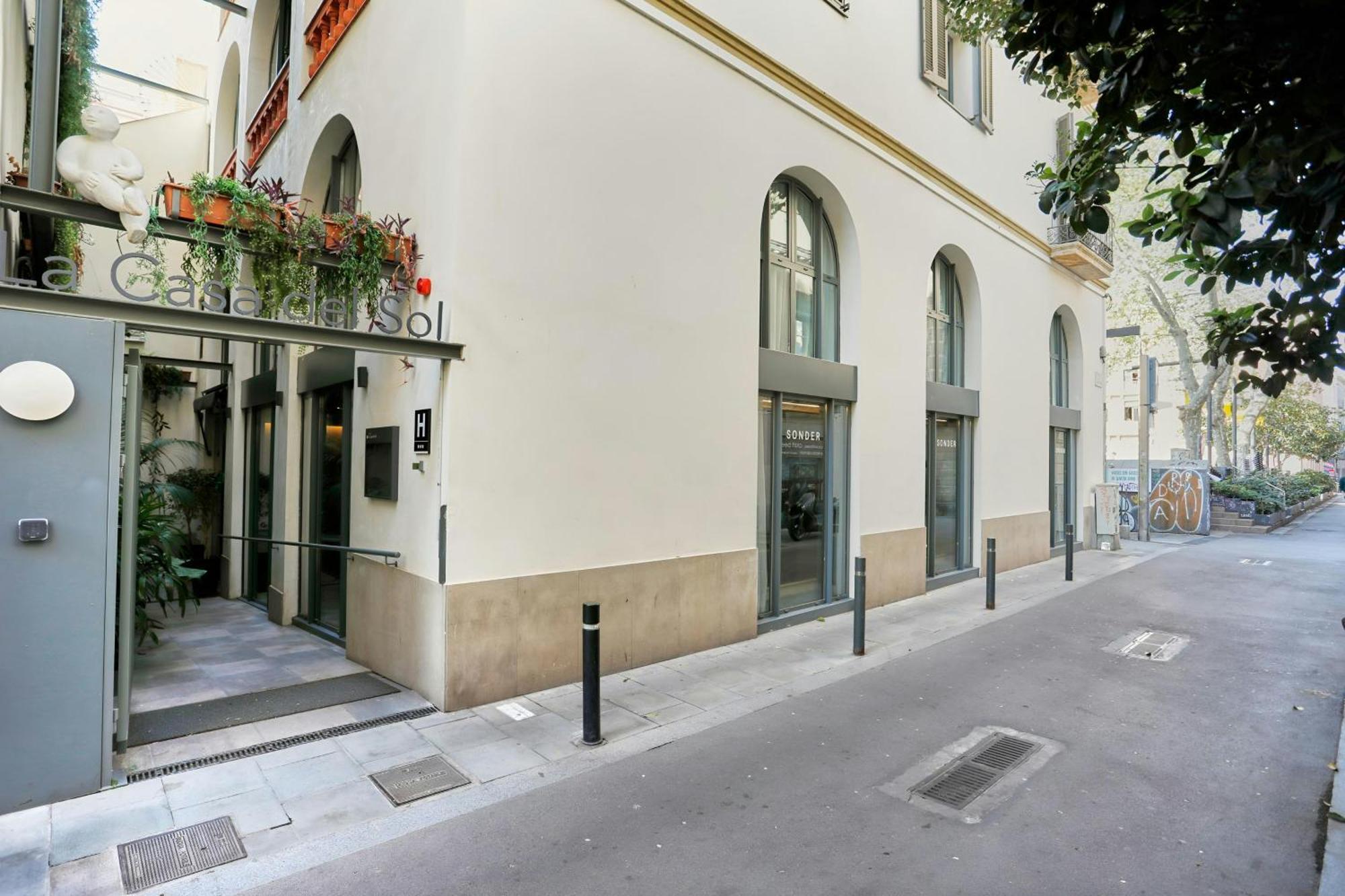 Hotel La Casa Del Sol Gracia, Sonder By Marriott Bonvoy Barcelona